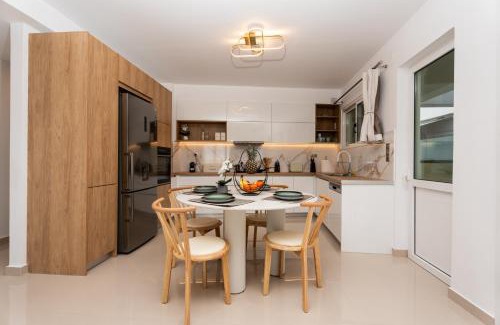 Rethymno Apartment | Secret View Apartment, with private jacuzzi