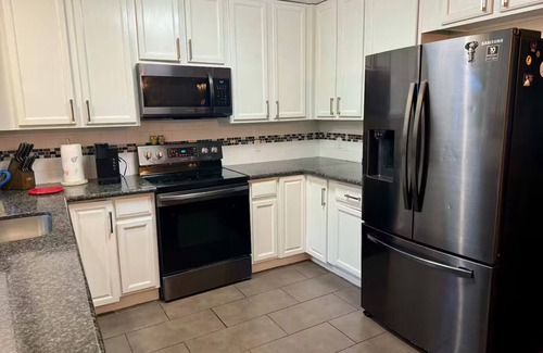 Apex House | Sedona Place -Home w/fenced yardnsleeps up to 7