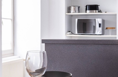 Segre Apartment | Segré center T2 42m² ✰cuisine✰chambre✰salon✰wifi