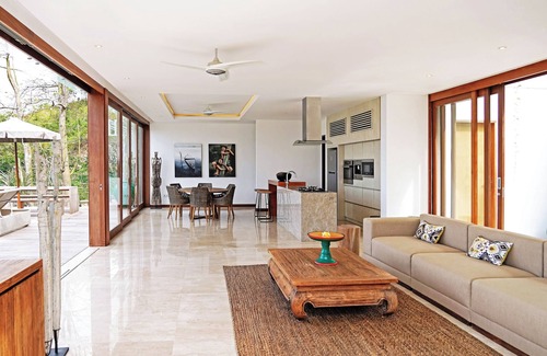 Selong Belanak Villa | Selong Selo Resort and Residences