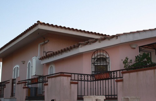 Quartu Sant'Elena Villa | Semi-detached villa less than 1km. from the Poetto beach