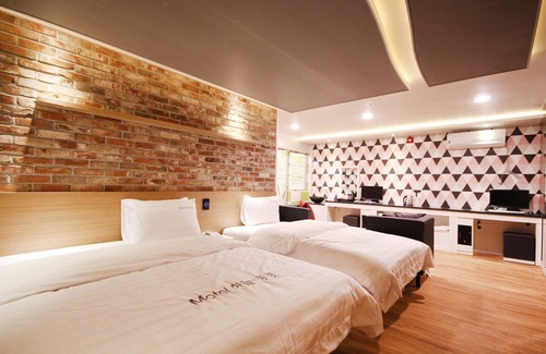 Seongju Hotel | Seongju Haneul Punggyeong Motel