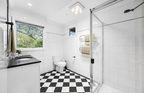 Goughs Bay Apartment | Serene 2BR Retreat in Goughs Bay Lake Eildon