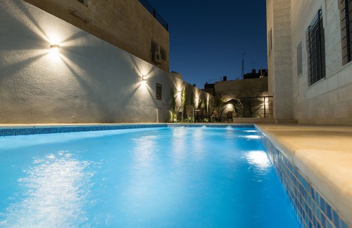 Al Abdali Apartment | Shams al weibdeh hotel apartment