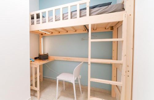 Wan Chai House | Shared dormitory Wan Chai Road 187