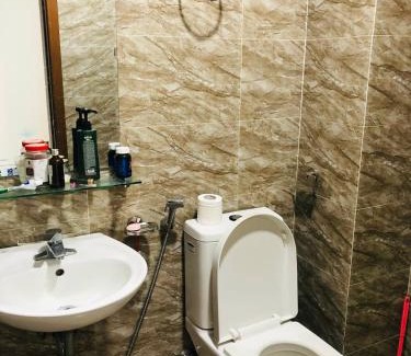 Vinh Apartment | Sheraton 5 stars hotel nearby apartment