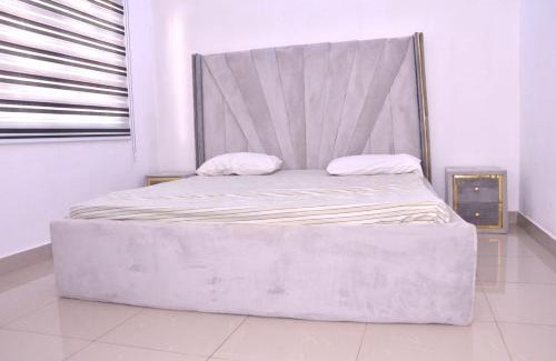 Abomey-Calavi Villa | Shine Residence