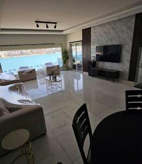 Durrat Al-Arous Ski Chalet | Siam Paradise