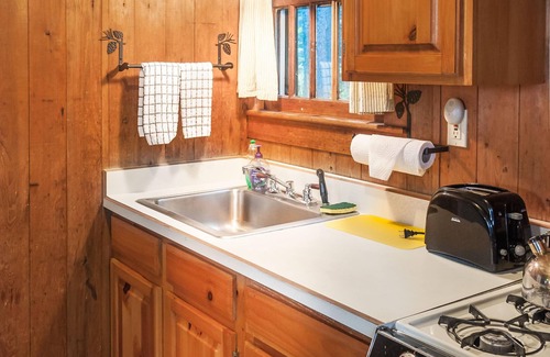 Meacham House | Signature Cabin 3 with Lake View