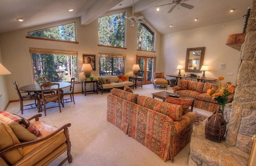 Skyland House | Silver Rock Lodge by Lake Tahoe Accommodations