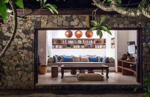 Pemenang Villa | Sira Beach House