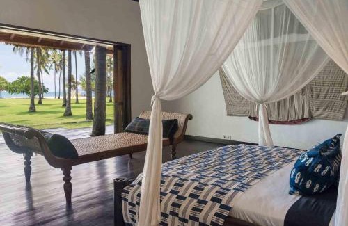 Pemenang Villa | Sira Beach House