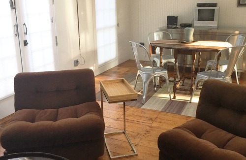 Greenport Cottage | Sirens Song Carriage House