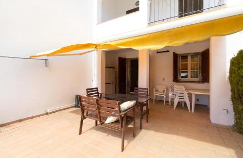 Torroella de Montgri Villa | Sistach Rentals Casa La Pletera