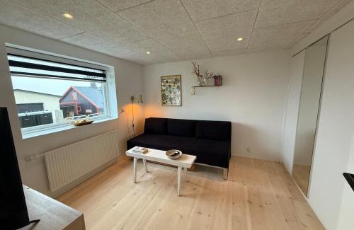 Strendur Apartment | Small cozy rental unit in Strendur Centre