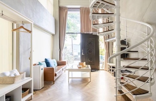 Nantou Bed & Breakfast | smartstay