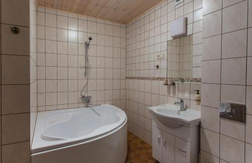 Jaskonys House | Sodyba Ignė