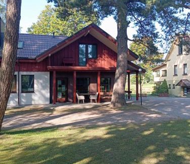 Kurtuvenai House | Sodyba Prie Tvenkinio
