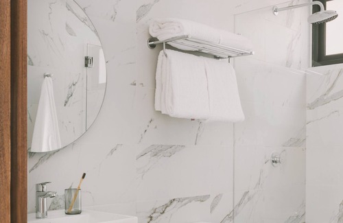 Roma Sur Apartment | Sonder Aria