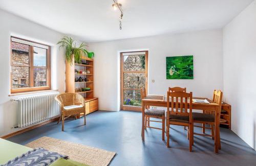 Efringen-Kirchen Apartment | Sonnige Wohnung im Markgräflerland