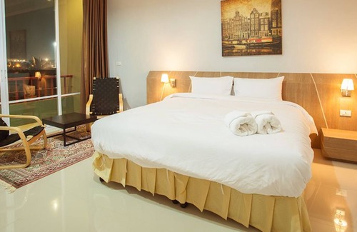 Nong Khon Kwang Hotel | Soontree House