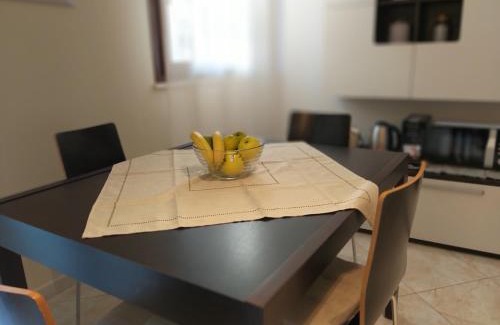 Quartu Sant'Elena Apartment | Sophia' s house appartamento Quartello