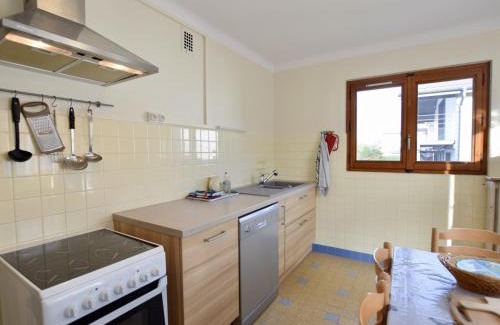 Evian-les-Bains Apartment | Spacieux appartement pour 6 avec wifi, animaux admis et parking à Évian - FR-1-498-4