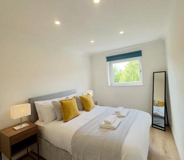 Paisley Apartment | Spacious 2 Bed Apartment Near Glasgow Airport