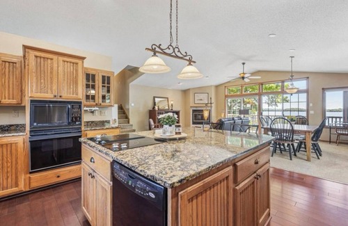 Detroit Lakes House | Spacious 3-bedroom year around Cabin near Detroit Lakes on Scenic Pelican Lake
