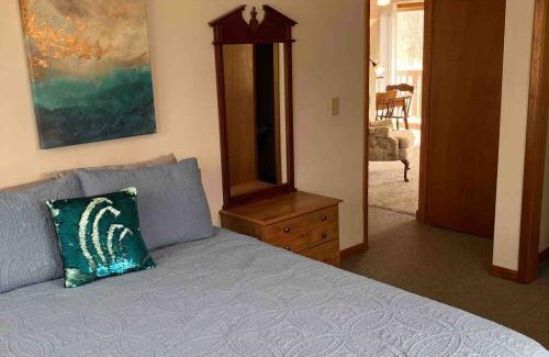 Afton Apartment | Spacious Bass Creek Apartment B near Peace Trail