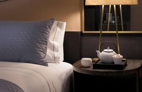 Downtown Chicago Hotel | Spacious Good-Value Accommodation! Pet-Friendly Property, Near Willis Tower!