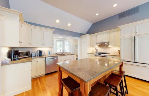 East Orleans House | Spinnaker Trail