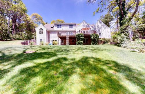 East Orleans House | Spinnaker Trail