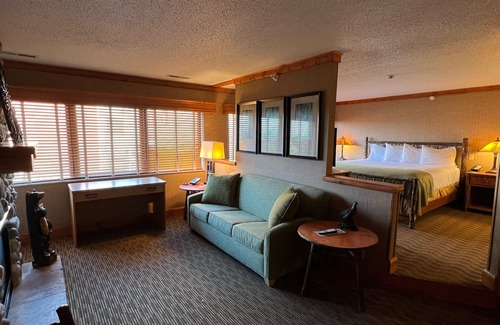 Dundee Hotel | Splash Universe Resort