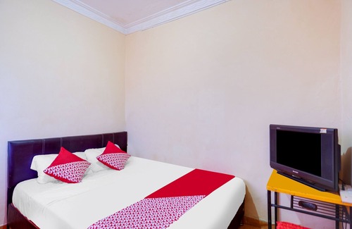 Kesawan Hotel | SPOT ON 91885 Wisma Heksa
