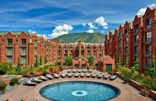 Downtown Hotel | St. Regis Residence Club, Aspen