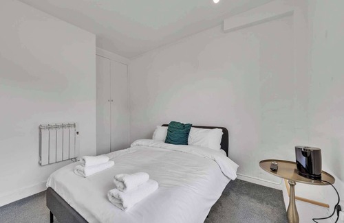 Brompton & Hans Town Apartment | Standard room In Knightsbridge