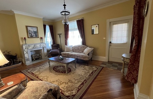 Butler Apartment | Stately Retreat with King sized bed. 1 1/2 baths!