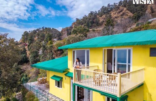 Bullawala Villa | StayVista at Cloudview Villa with WiFi and BBQ