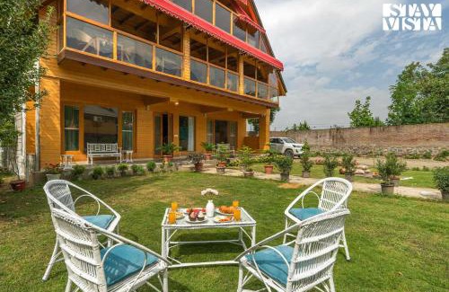 Nishat-Shalimar Villa | StayVista at Emaarat Chalet with BBQ & Bonfire