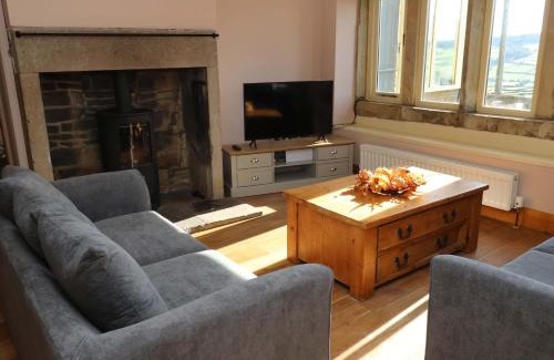 Holmfirth House | Stone & Fleece Cottage