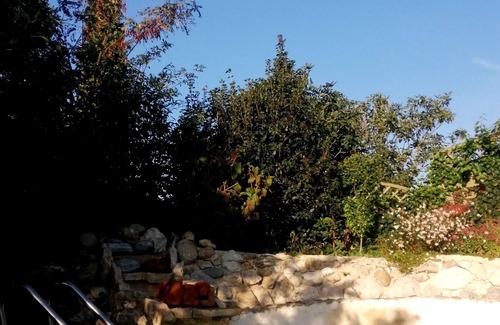 Montvendre Cottage | Stone house with swimming pool, in a green setting, facing the Vercors.