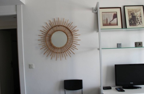 Le Bourget-du-Lac Apartment | STOP ON THE SEA.