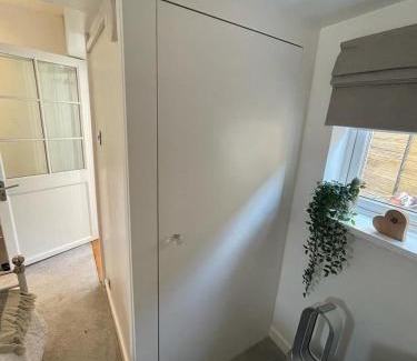 Newport Apartment | Studio 114
