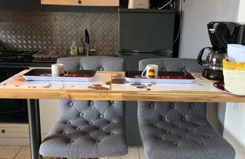 La Providence Apartment | Studio 14 GRR2
