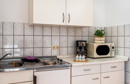 Bad Duerrheim Apartment | Studio Apartment 'Nr 6' with Shared Terrace, Shared Garden and Wi-Fi