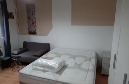 Limoges Apartment | Studio charmant tout équipé