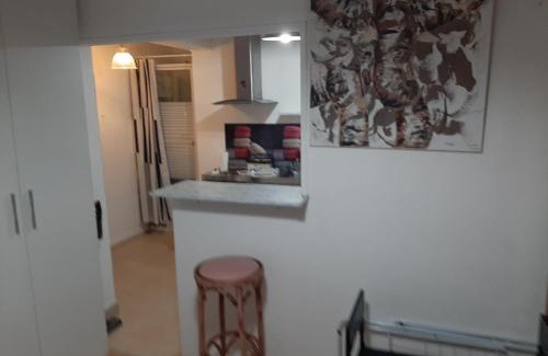 Limoges Apartment | Studio charmant tout équipé