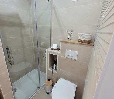 Sallanches Apartment | Studio cosy & rénové, à deux pas de la gare