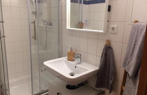 Outer Neustadt Apartment | Studio in It District Neustadt Louisenstraße